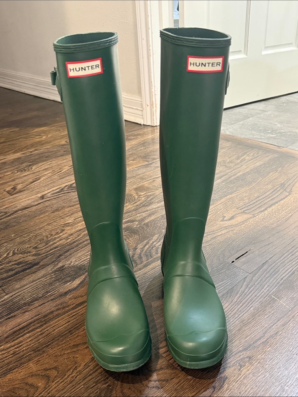 Hunter Women's Tall Gloss Rain Boots - Green - Picture 2 of 6